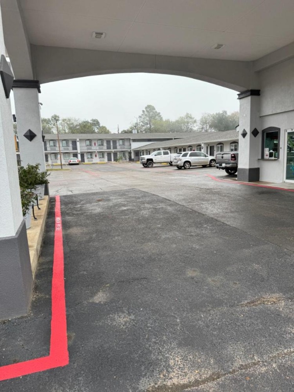 Continental Inn and Suites image 22